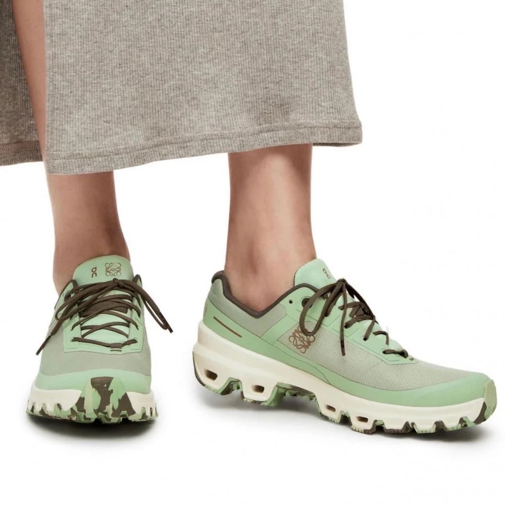 On Running Loewe Cloudventure Sneakers Pale Green Size 7